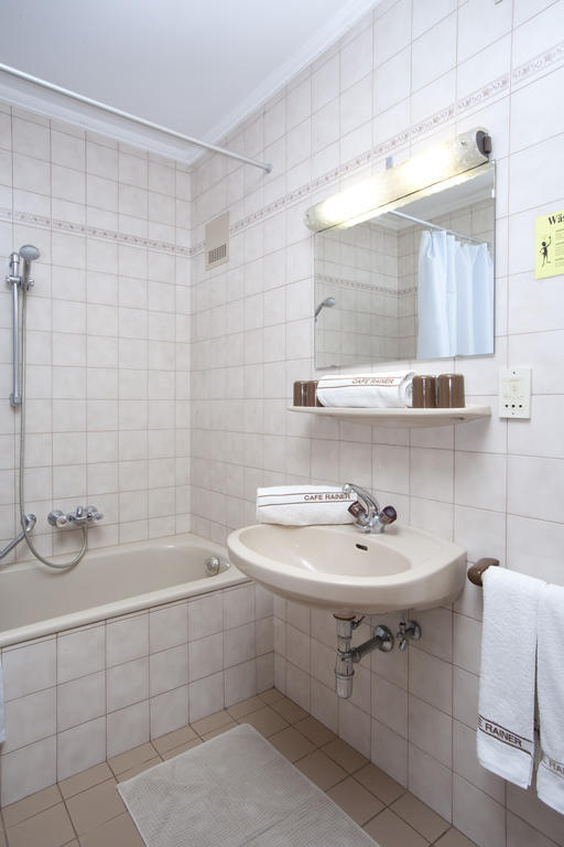 Apartamento Café Rainer Sankt Johann in Tirol Habitación foto